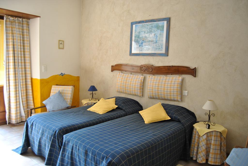 Chambre D'Hotes Les Junchas Bed & Breakfast Bourdeaux Room photo